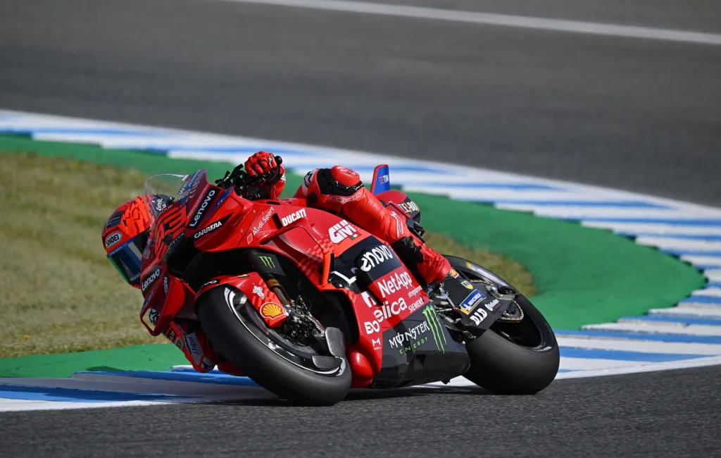 MotoGP-Espanha-dia-1-3-1024x650-1 O Que Assistir em um Fim de Semana Sem Fórmula 1: As Melhores Corridas e Categorias do Automobilismo Mundial🏁