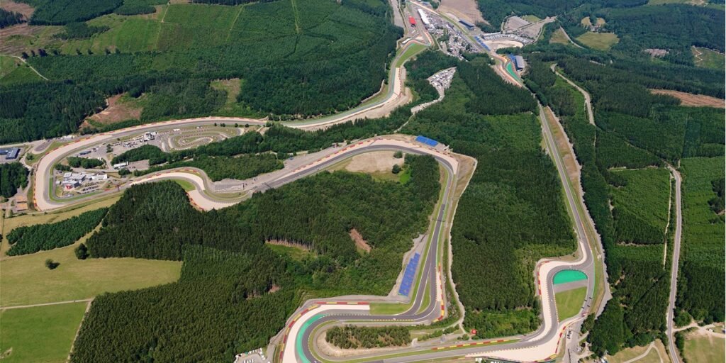 circuit-de-spa-francorchamps-vues-obliques-7-juillet-2023simon-schmitt-globalview-hd-38-1024x512 GP da Bélgica 2025 (Spa): horários, onde assistir e o que esperar